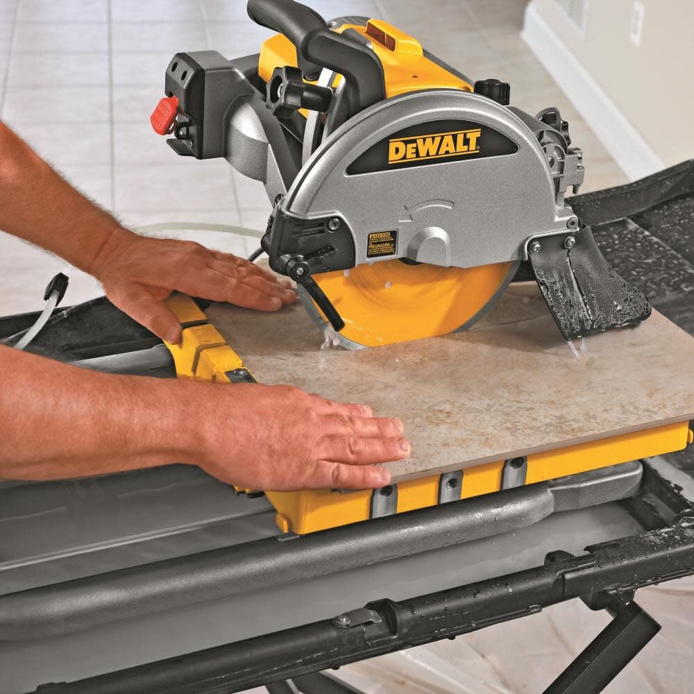 DEWALT Wet Tile Saw with Stand, 10-Inch, Corded (D24000S)