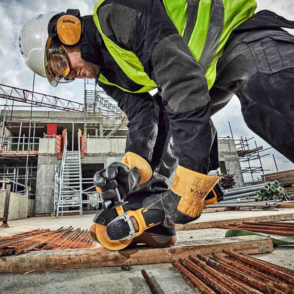 DeWalt DCG406N 18V 125mm Brushless Angle Grinder