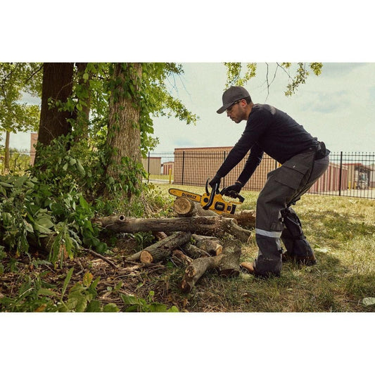 DEWALT 20V MAX 12" Cordless Chainsaw Kit with Battery and Charger Included (DCCS621P1)